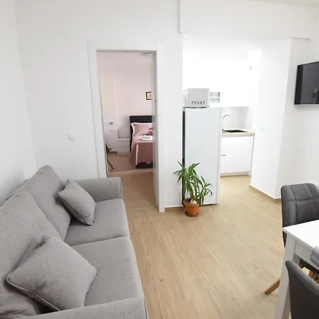 Karlo Apartment